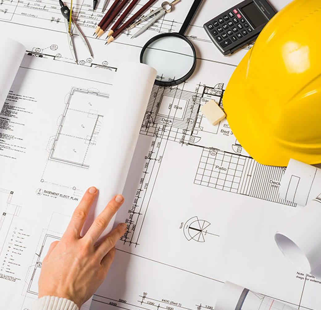 Planos, casco y documentos de Gerencia de Proyectos